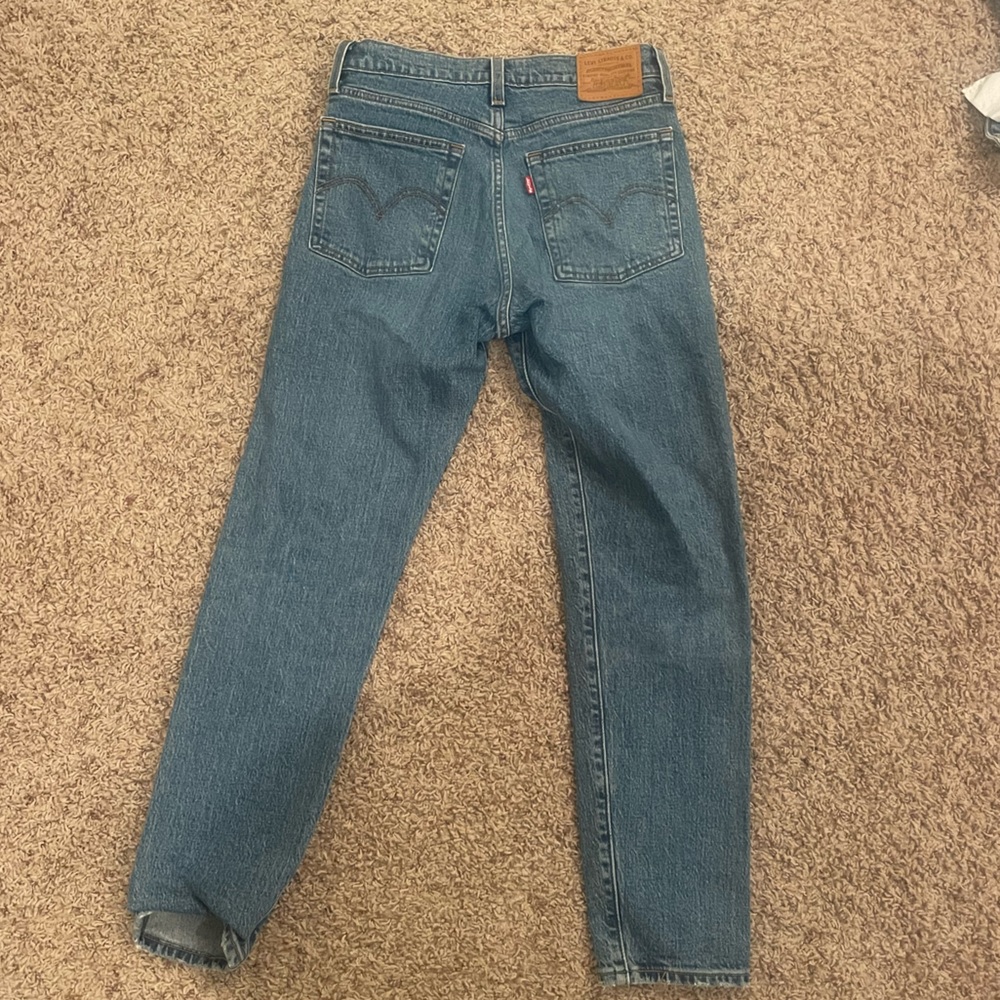 Levi’s 501 Women’s wedgie jeans